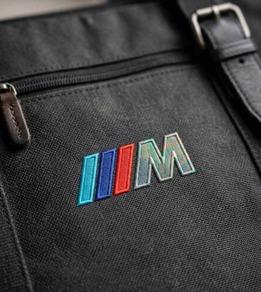 Bmw_Logo_col_1790243227.jpeg