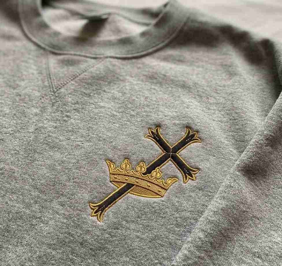 Cross_and_Crown_col_1791782948.jpeg