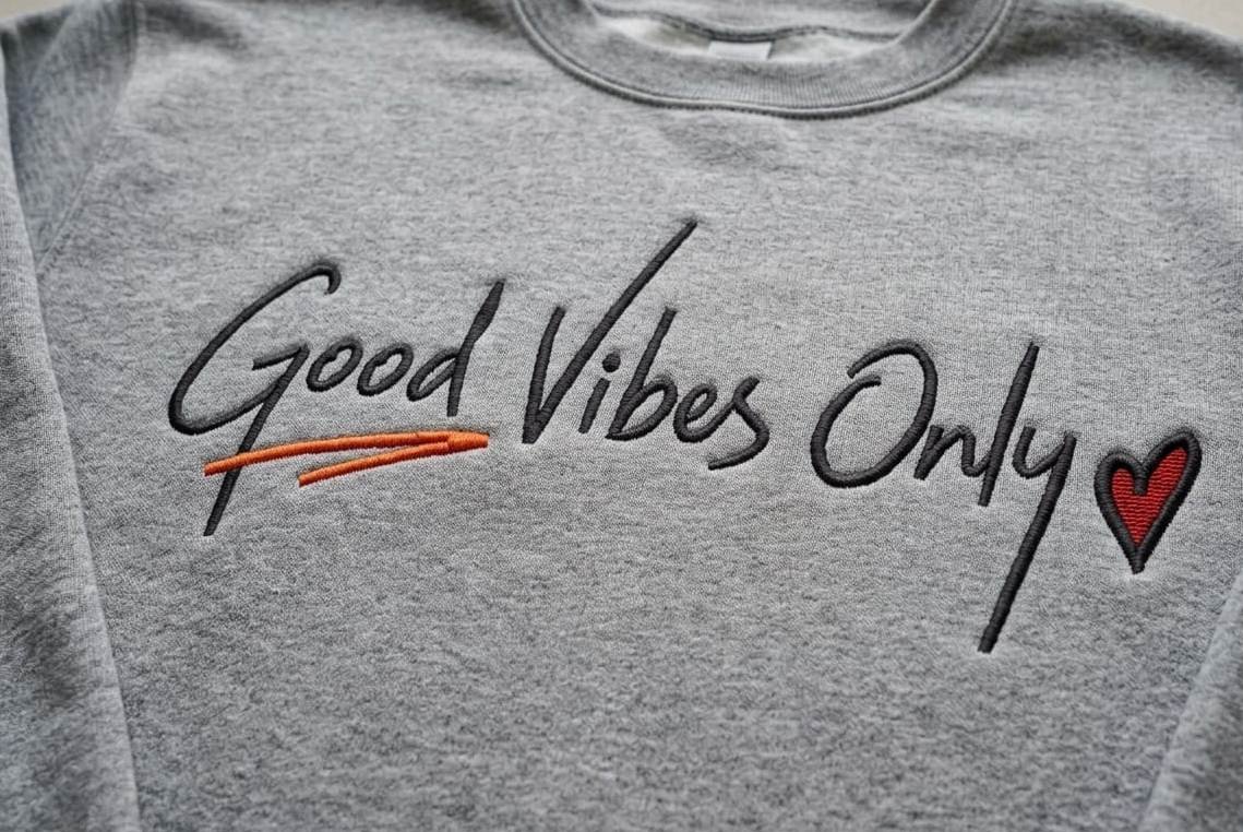Good_Vibes_Only_col_1790340086.jpeg
