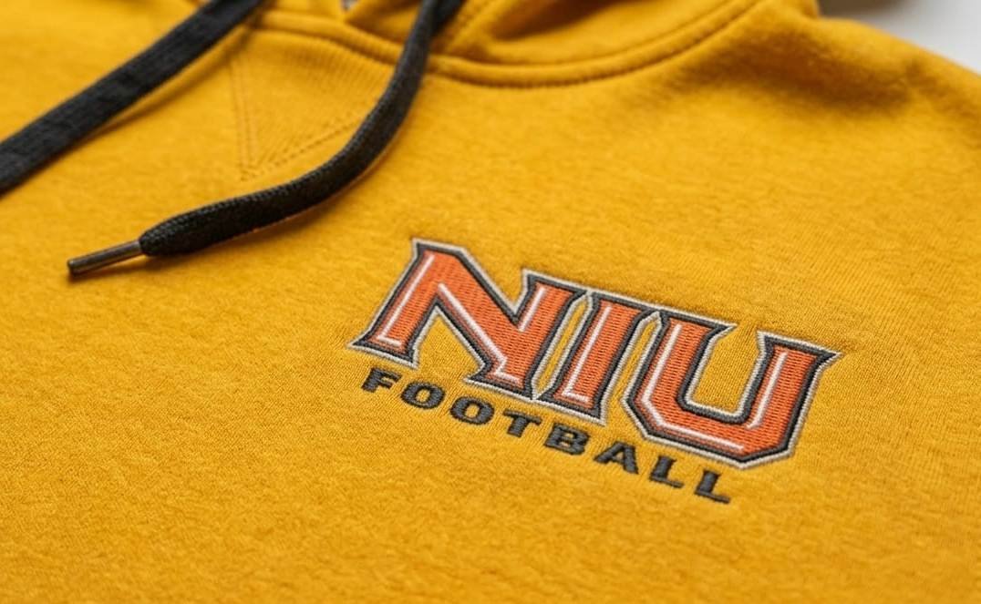 Niu_huskies_football_col_1787293276.jpeg